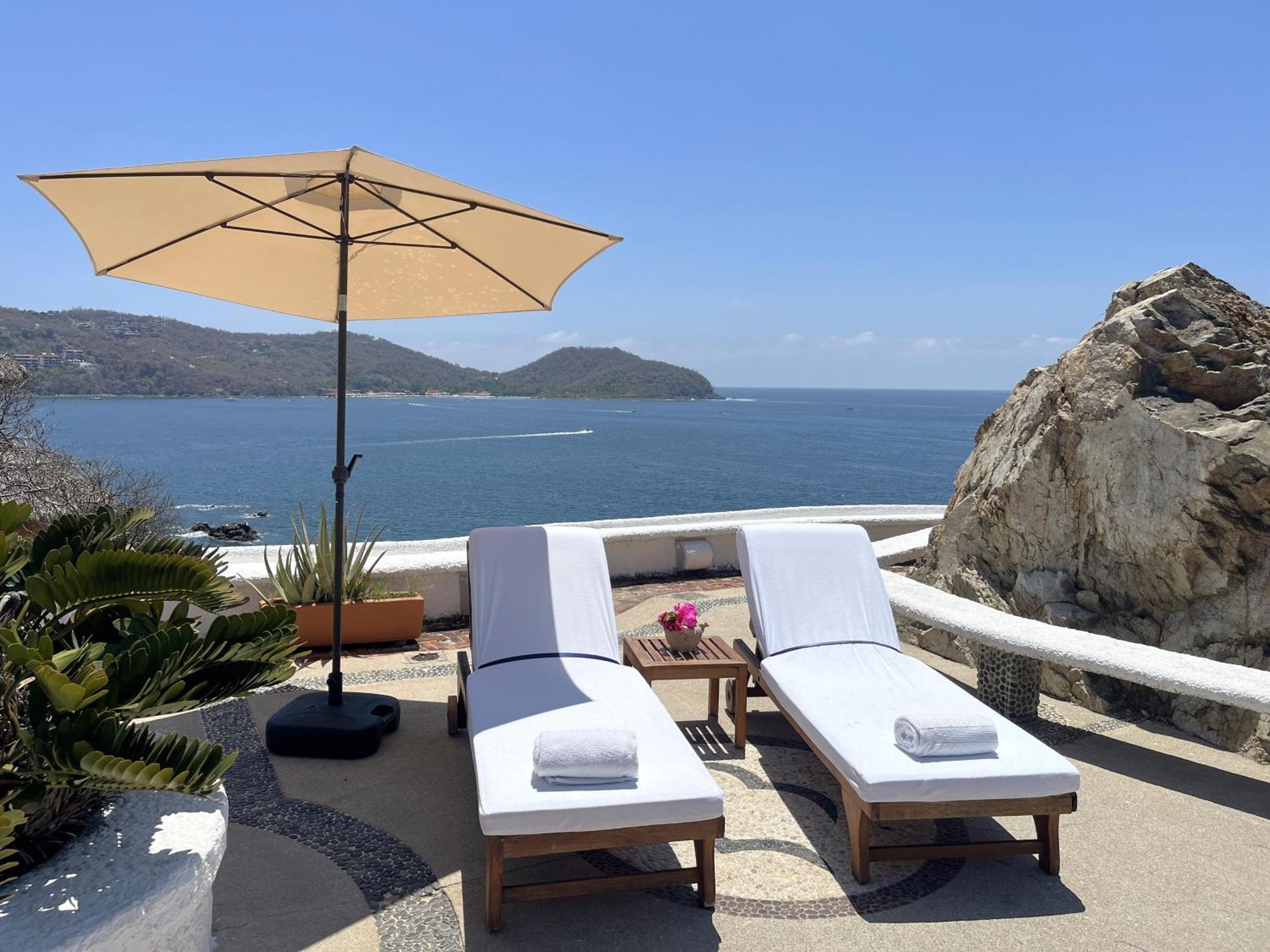 Villa De La Roca Zihuatanejo Kültér fotó